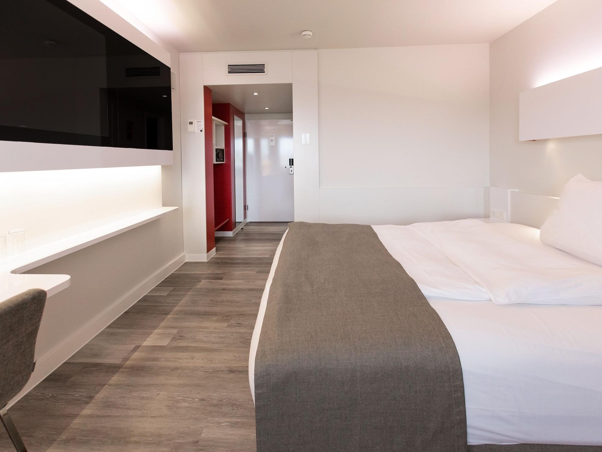 DORMERO Hotel Hannover Buitenkant foto